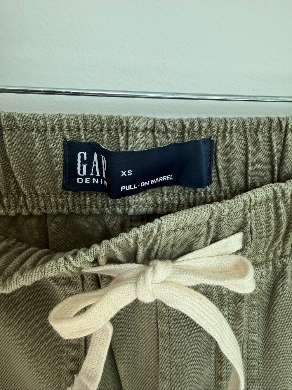 GAP Pull-on Barrel | Olive Drawstring Utility Pants - Picture 4 of 5